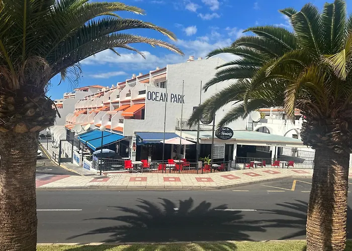 In Ocean Park Ii, Costa Adeje, Tenerife アデヘ